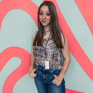 Meet your Posher, Lily